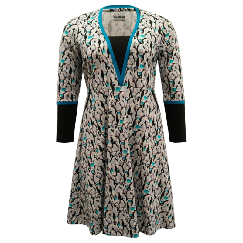 Plus Size Kjole Ama Penguin i Store Plus Size Størrelser