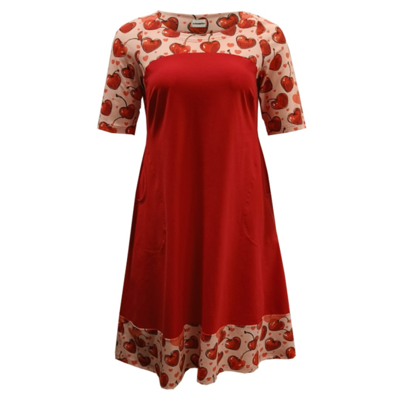 Plus Size Kjole Saki Cherry Love i Store Plus Size Størrelser