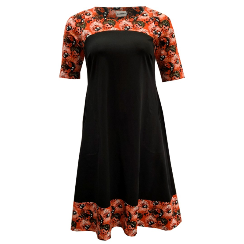 Plus Size Kjole Saki Ladybug i Store Plus Size Størrelser