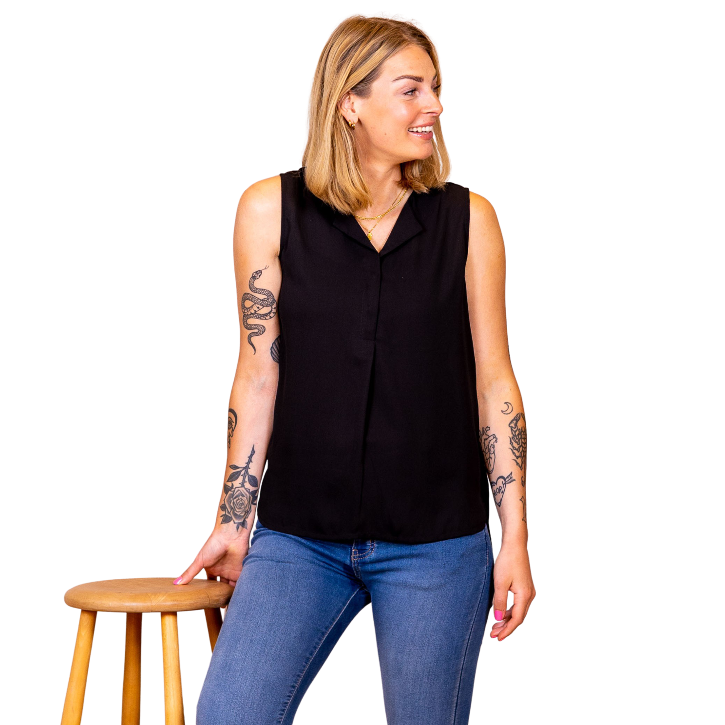 Steenholt Clara Top til Dame – Elegant Jet Black Udsalg