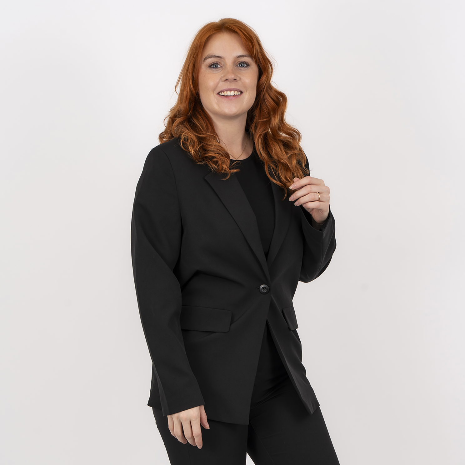 Steenholt Sharon Blazer til Dame – Elegant Plus Size i Sort