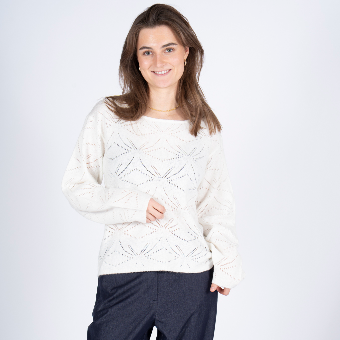 Sasia Gora Dame Striktrøje Cloud Dancer White    i Store Plus Size Størrelser