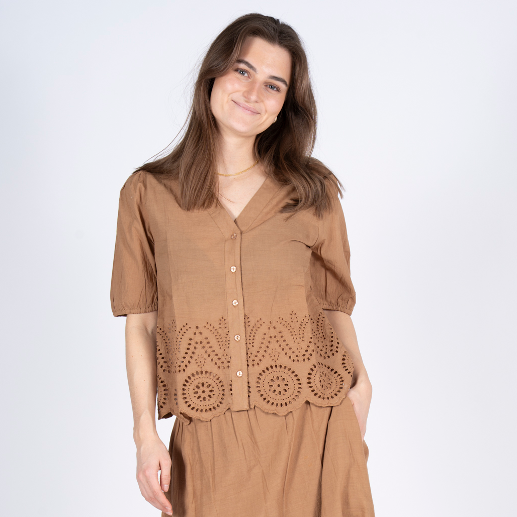 Sasia Penelope Dame Skjorte Toasted Coconut Brown    i Store Plus Size Størrelser