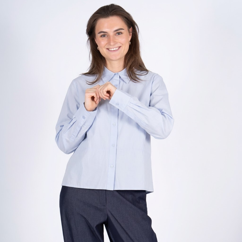 Sasia Sigrid Dame Skjorte Cashmere Blue   i Store Plus Size Størrelser
